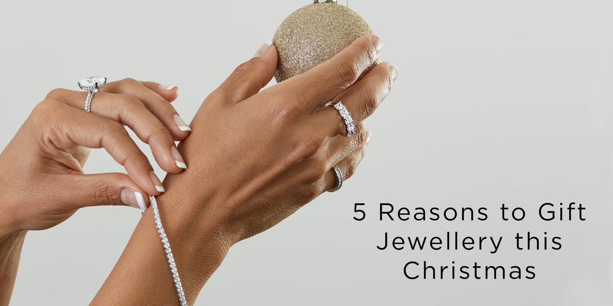 5 Reasons to Gift Jewellery this Christmas