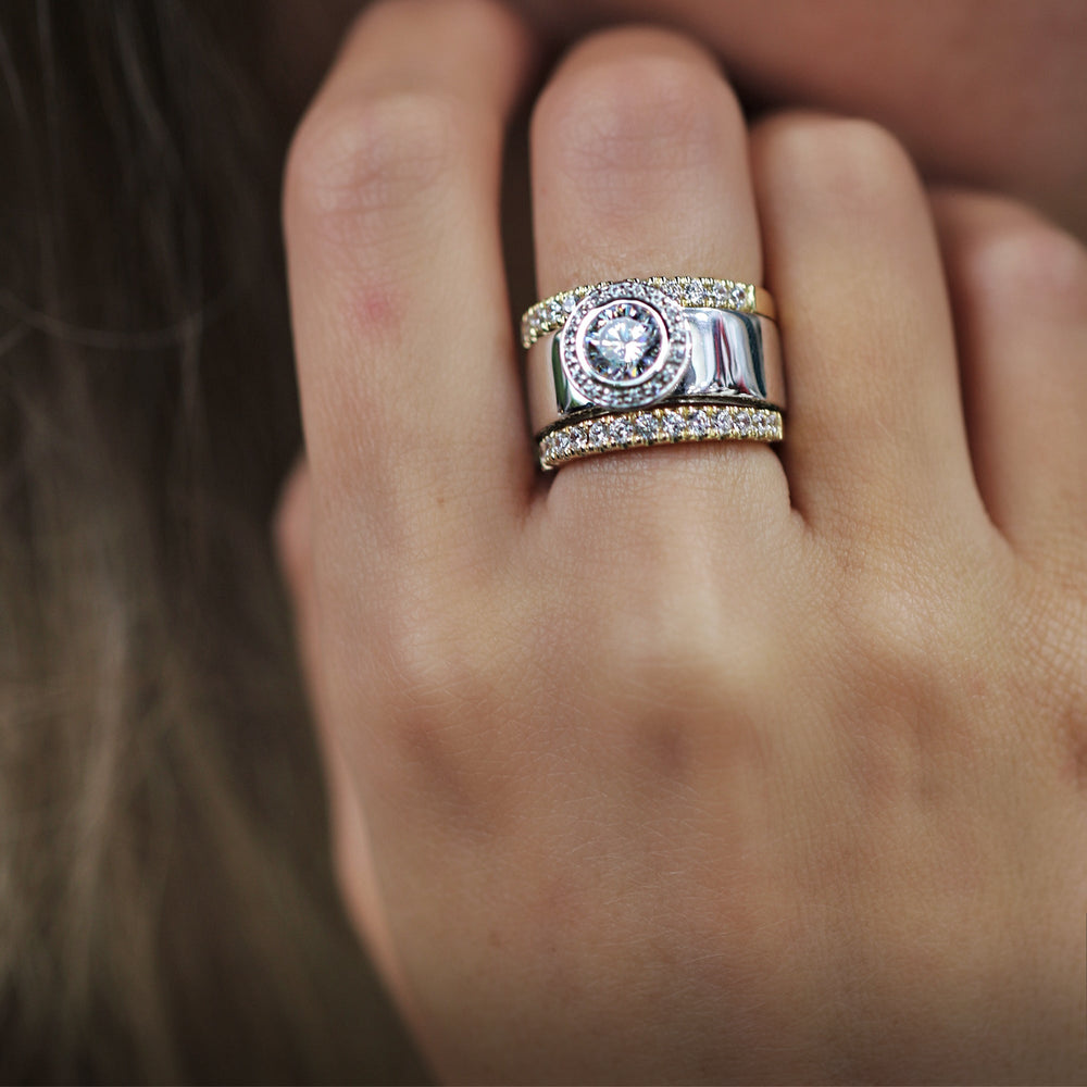Premium Certified Lab-Grown Diamond 1.37 carat TW round brilliant cut halo engagement ring in 14 carat white gold
