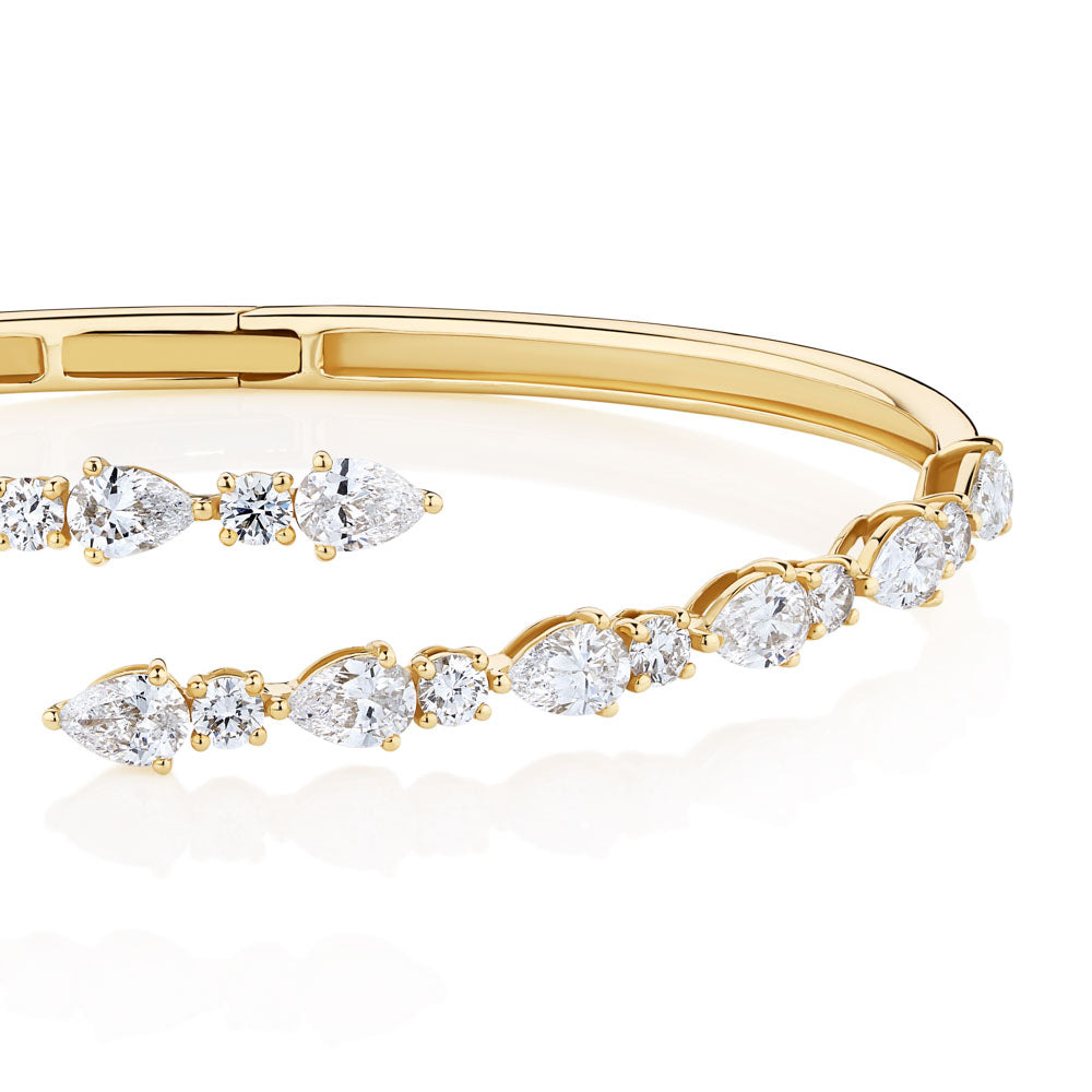 Lab Grown Diamond Bangle