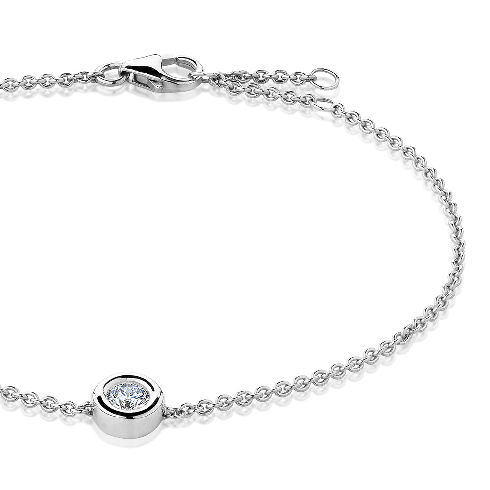 Premium Lab-Grown Diamond, 0.25 carat round brilliant solitaire bracelet in 10 carat white gold