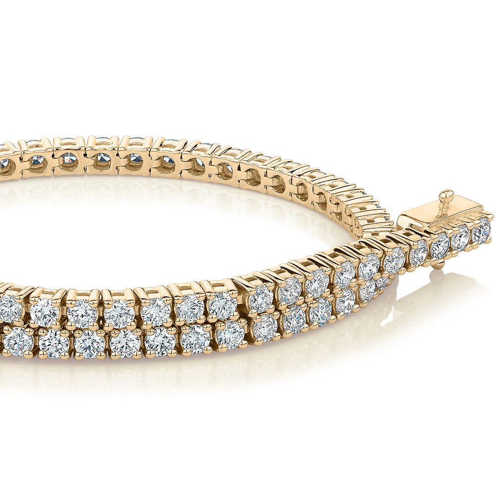 Premium Lab-Grown Diamond, 3 carat TW round brilliant tennis bracelet in 10 carat yellow gold