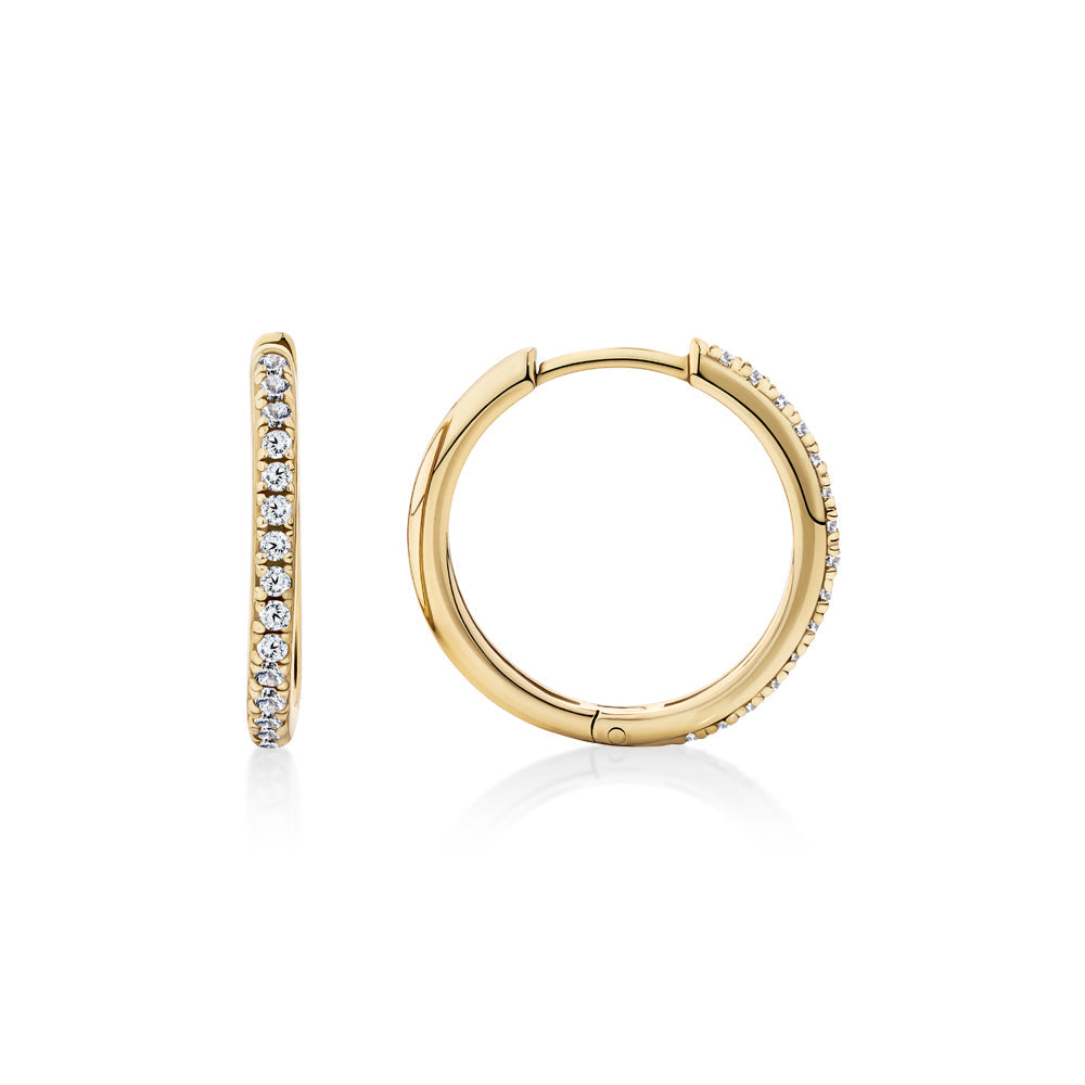 Round brilliannt hoop earrings with diamond simulants in 18 carat yellow gold vermeil