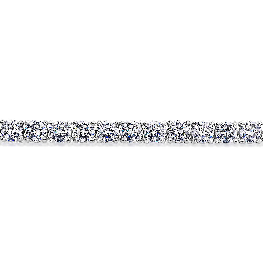 Round Brilliant necklace with 34.96 carats* of diamond simulants in sterling silver