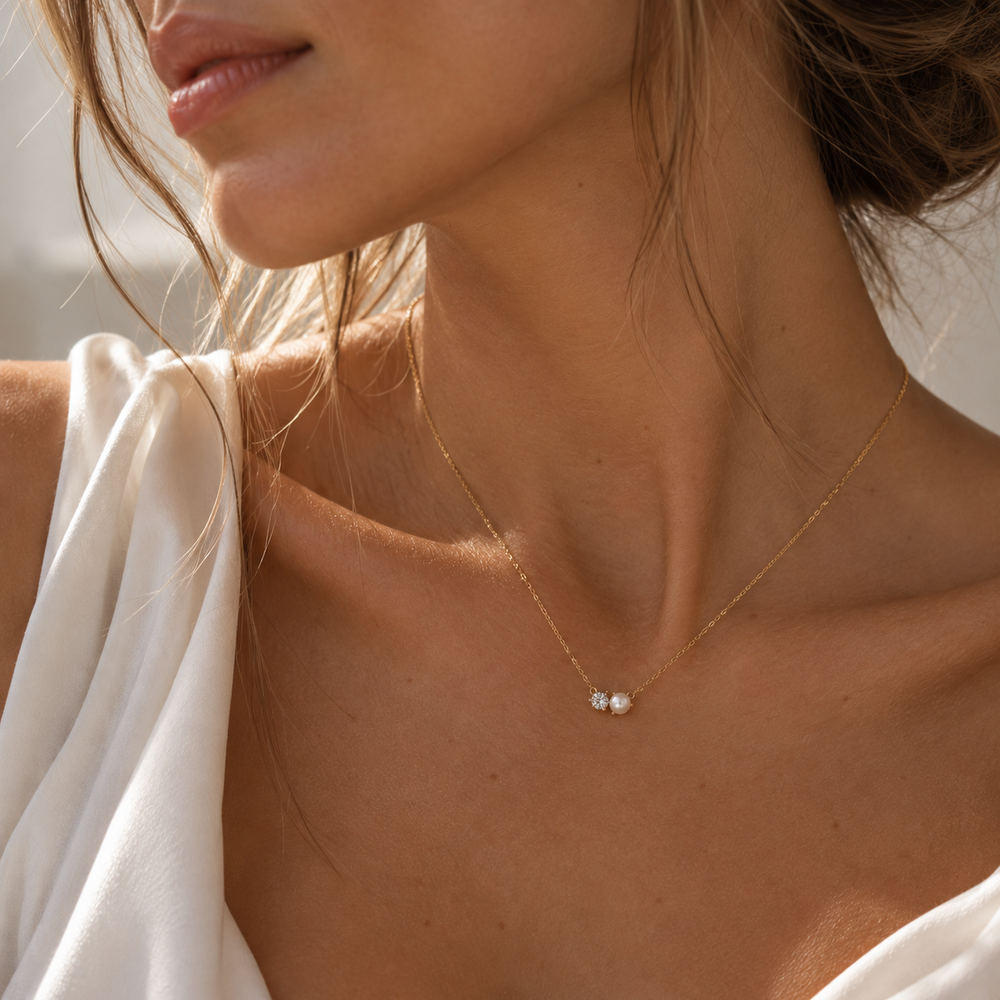 Lab-Grown Simulant and Cultured Pearl, round brilliant and potato shape necklace in 18 carat yellow gold vermeil