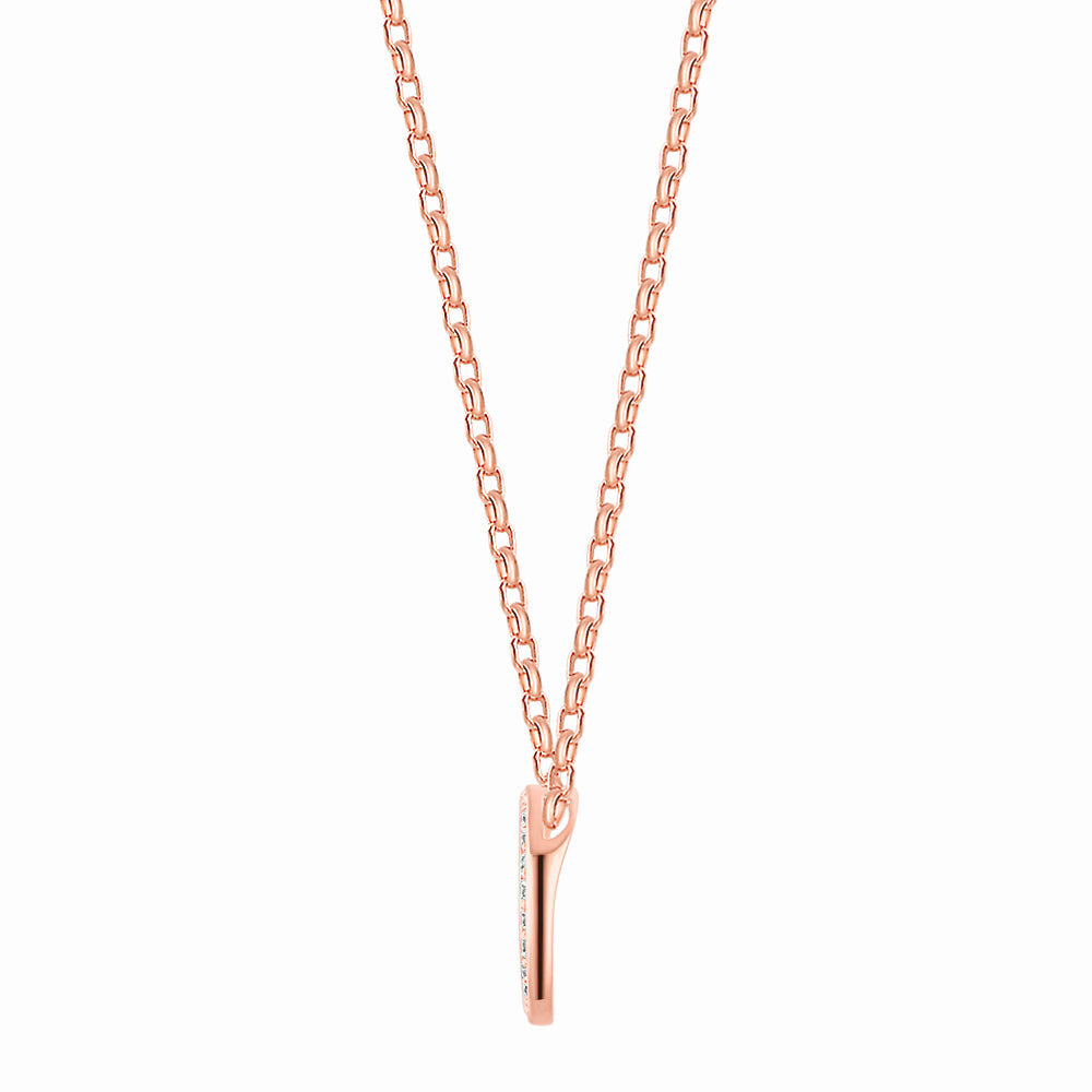 Circle pendant with 0.69 carats* of diamond simulants in 10 carat rose gold