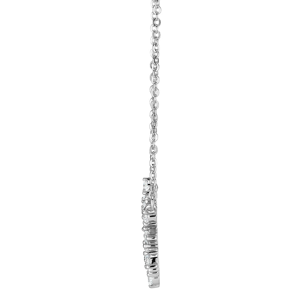 Round Brilliant diamond simulant necklace in sterling silver