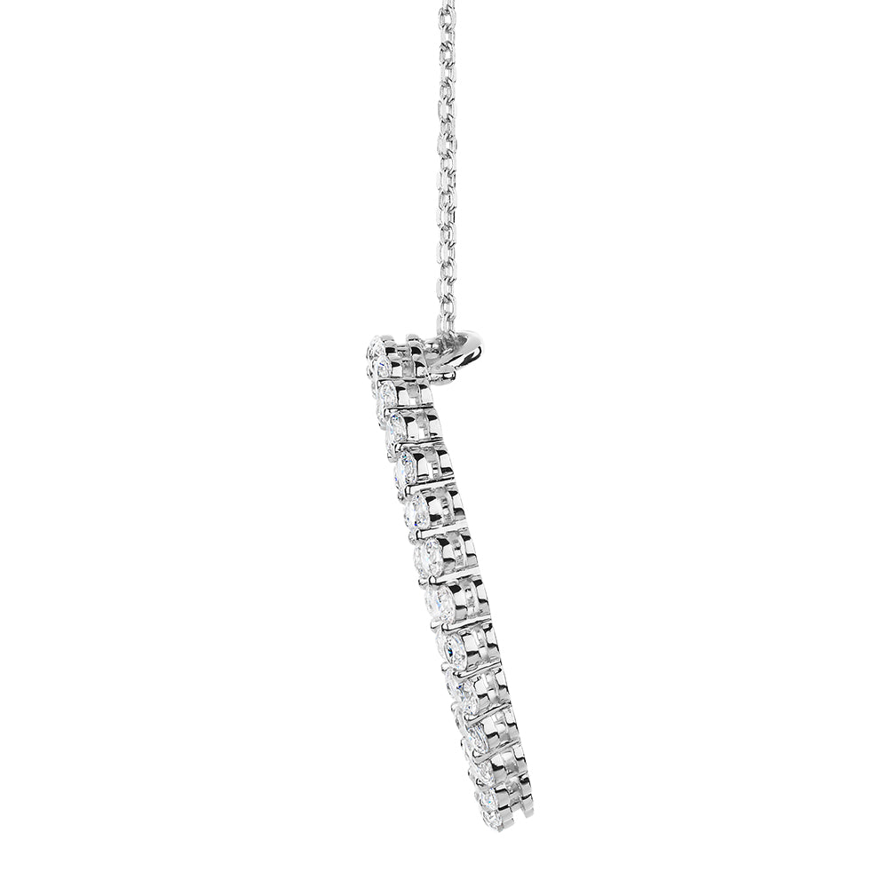 Round Brilliant necklace with 1.2 carats* of diamond simulants in sterling silver