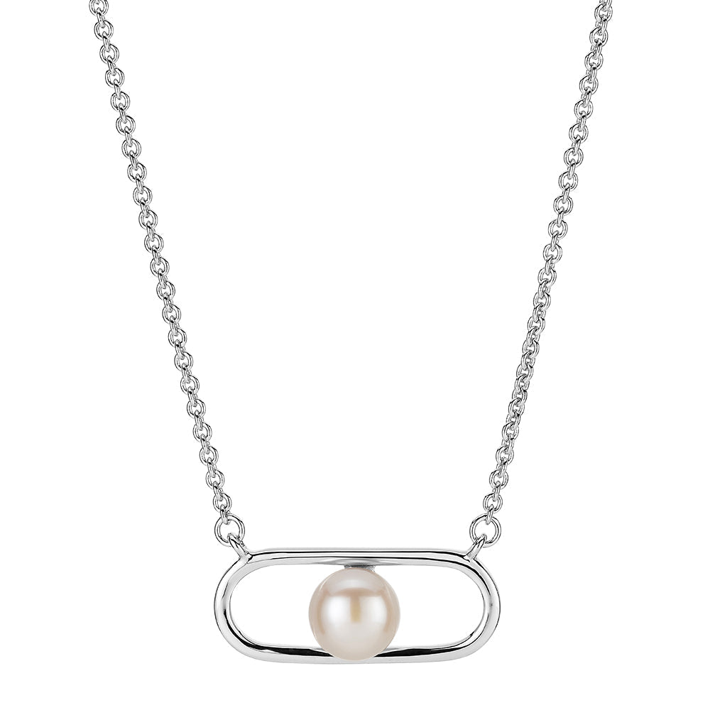 Cultured freshwater pearl necklace in sterling silver