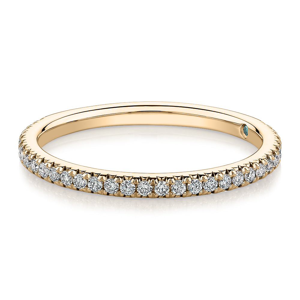 Lab-Grown Diamond, 0.2 carat TW round brilliant wedding or eternity ring in 14 carat yellow gold
