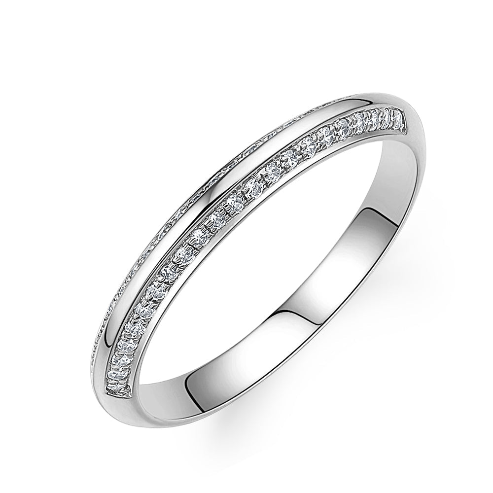 Wedding or eternity band in 14 carat white gold
