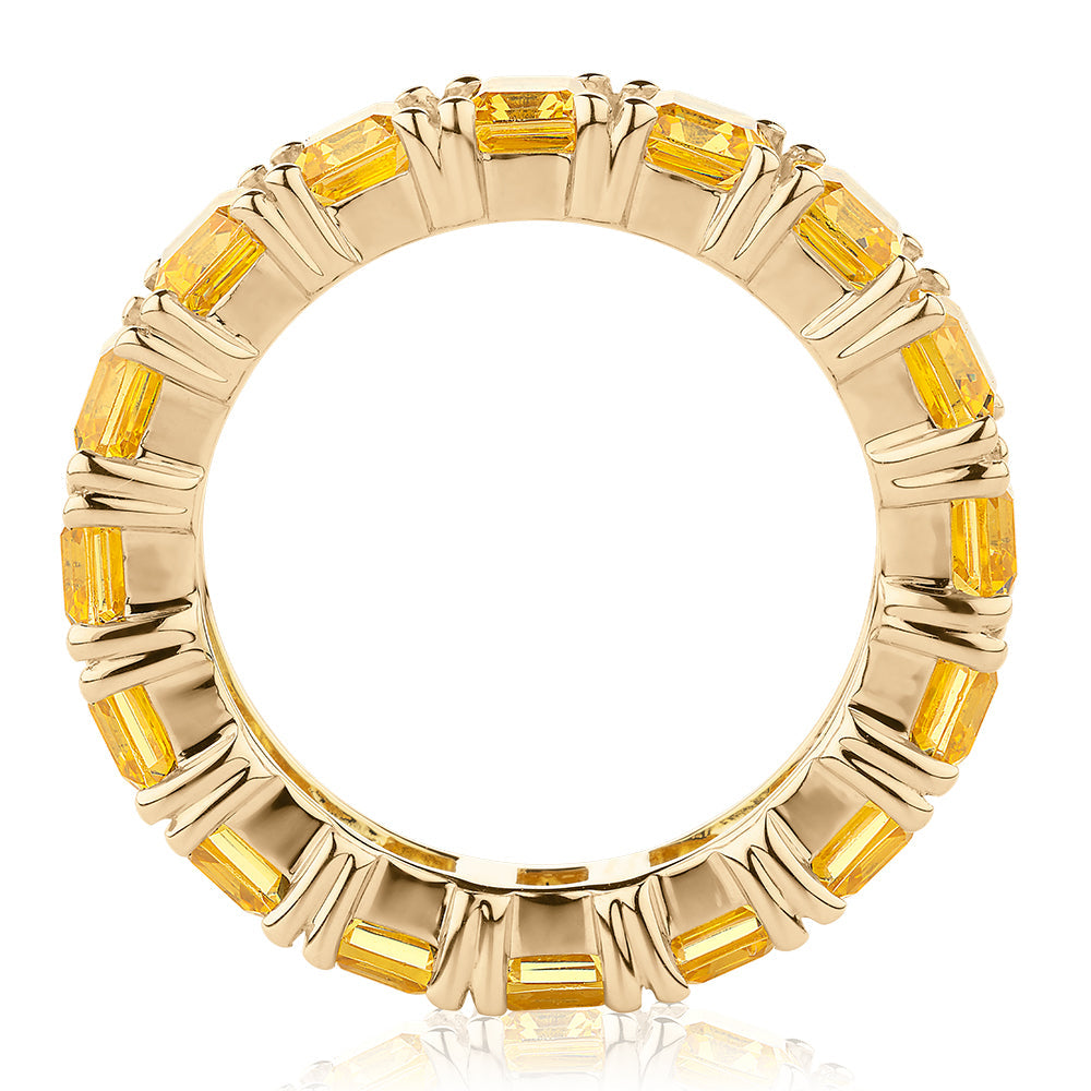 All-rounder eternity band with 5.46 carats* of diamond simulants in 10 carat yellow gold
