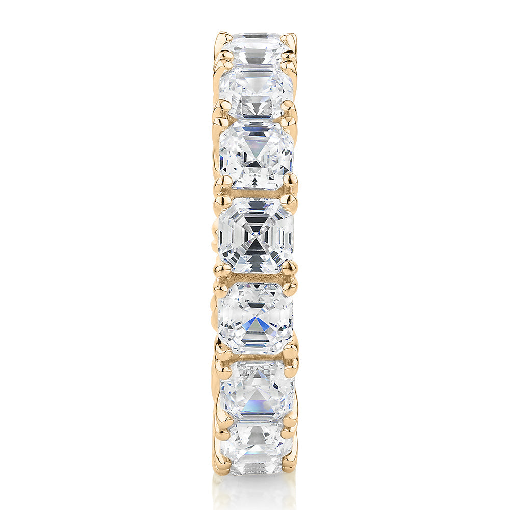 All-rounder eternity band with 5.46 carats* of diamond simulants in 10 carat yellow gold