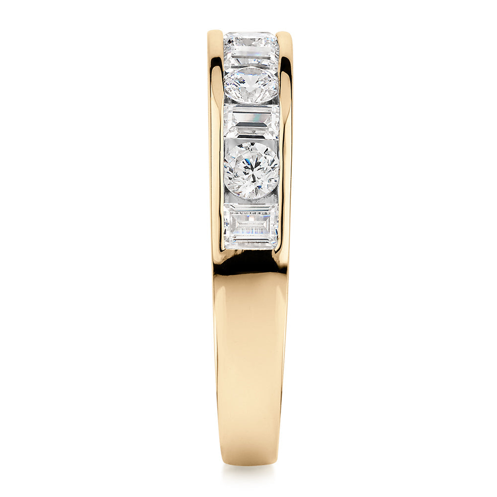 Round Brilliant wedding or eternity band with 0.76 carats* of diamond simulants in 14 carat yellow gold