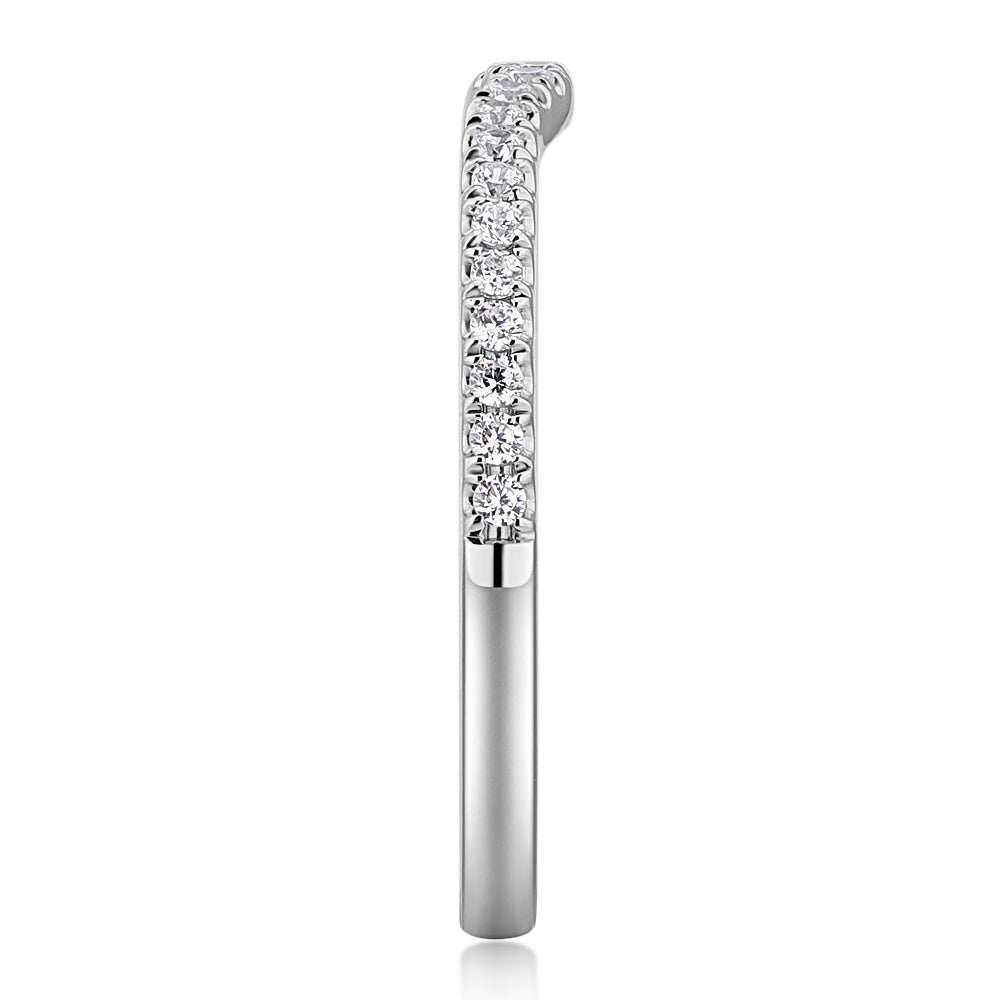 Round Brilliant curved wedding or eternity band in 14 carat white gold