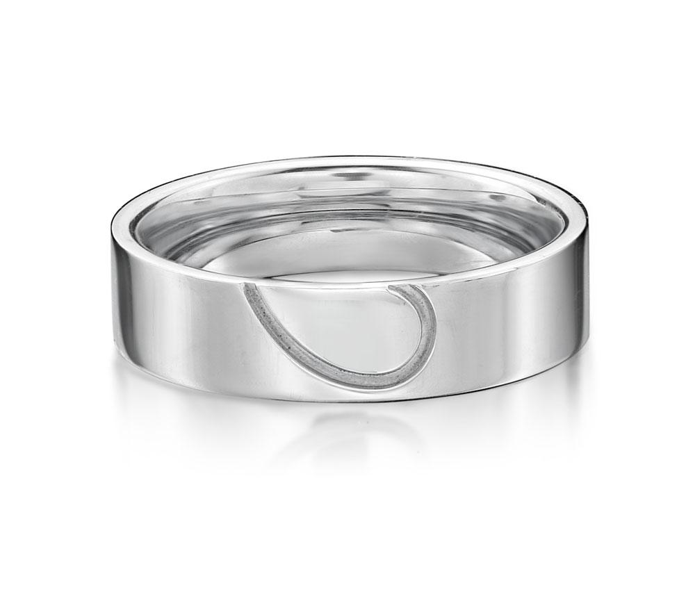 Wedding or eternity band in 9 carat white gold