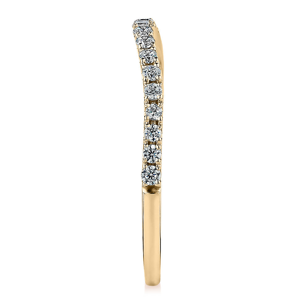 Curved wedding or eternity band in 10 carat yellow gold