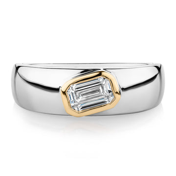 Synergy dress ring with 0.66 carats* of diamond simulants in 10 carat yellow gold and sterling silver