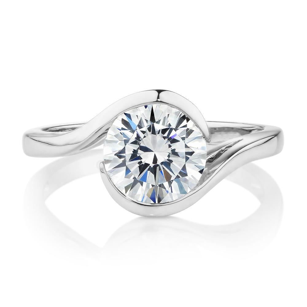 Round Brilliant solitaire engagement ring with 2.04 carat* diamond simulant in 14 carat white gold