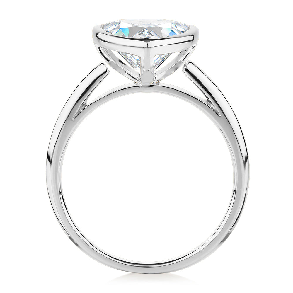 Trilliant solitaire engagement ring with 2.15 carat* diamond simulant in 14 carat white gold