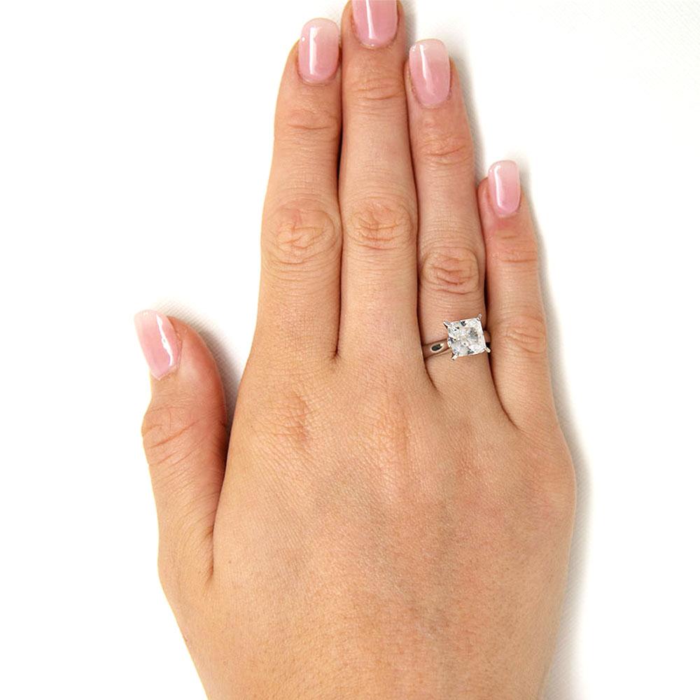 Princess Cut solitaire engagement ring with 2 carat* diamond simulant in 14 carat white gold