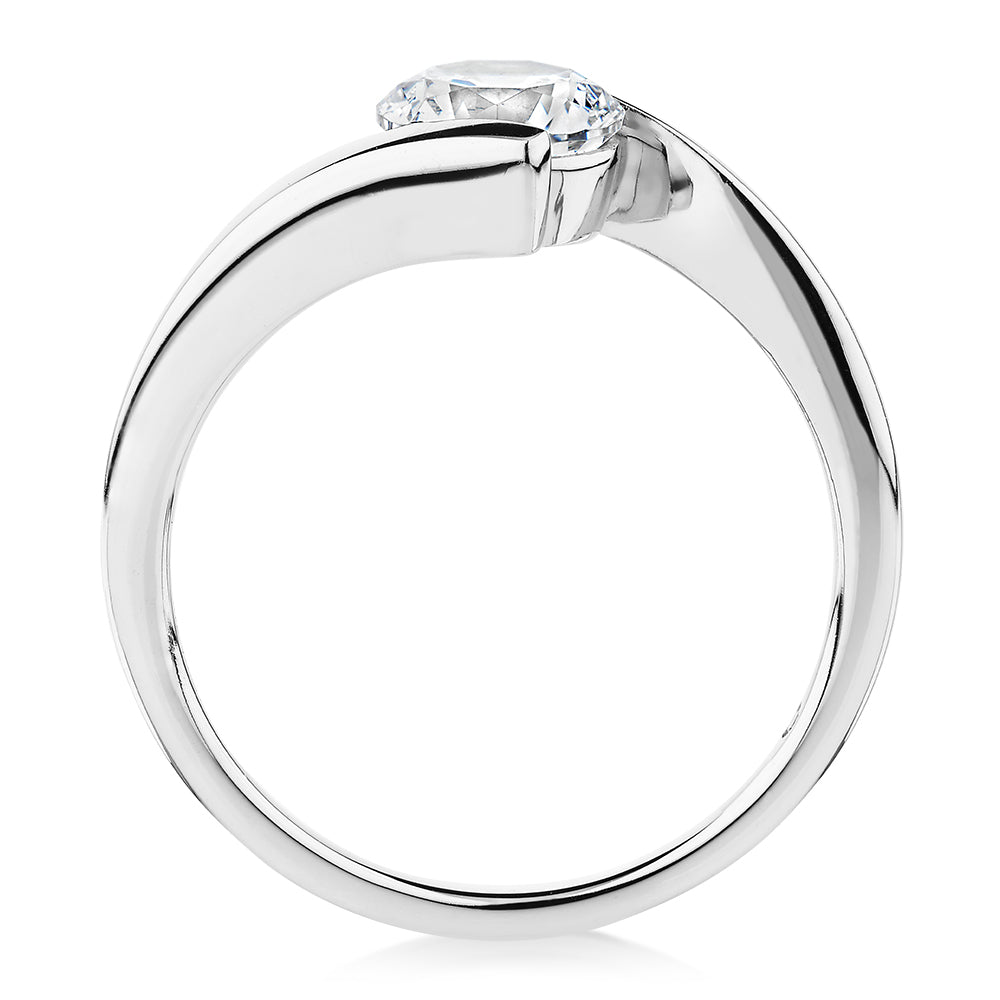 Signature Simulant Diamond 1.00 carat* round brilliant solitaire engagement ring in 10 carat white gold
