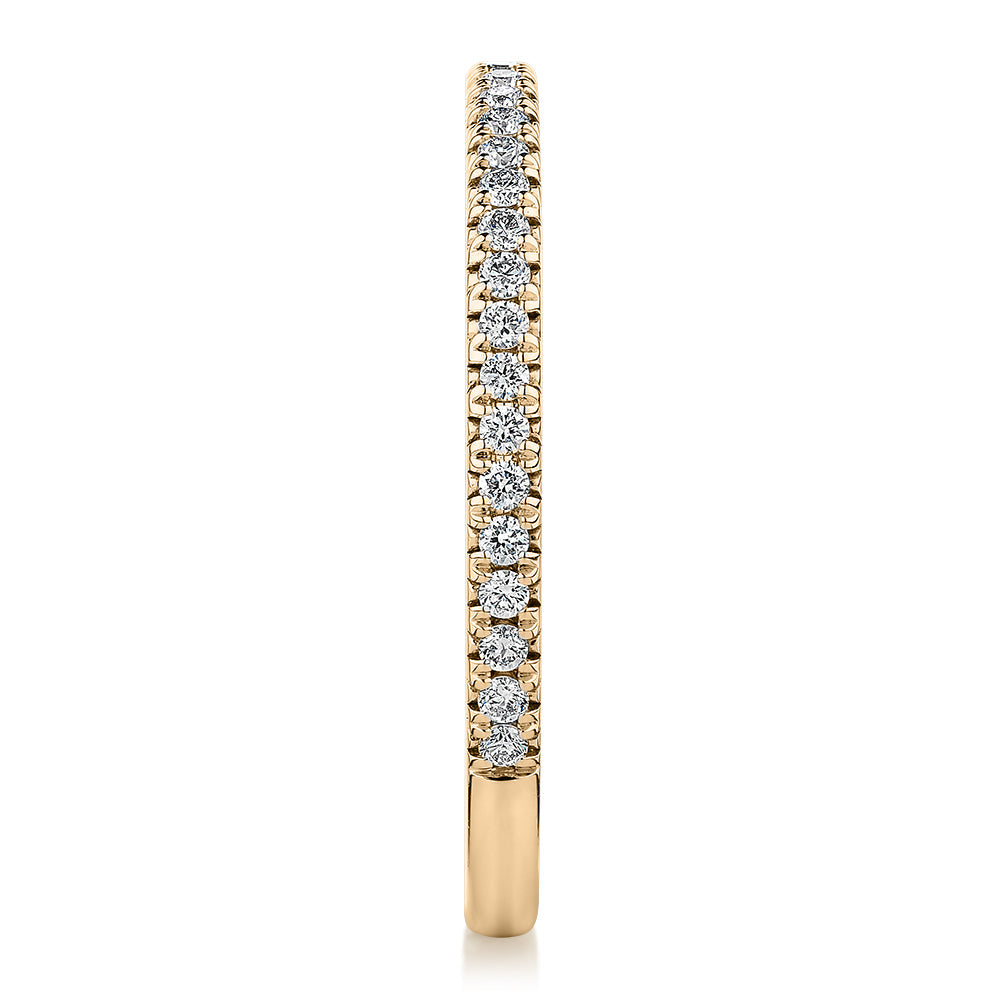 Premium Lab-Grown Diamond, 0.23 carat TW round brilliant wedding or eternity band in 14 carat yellow gold