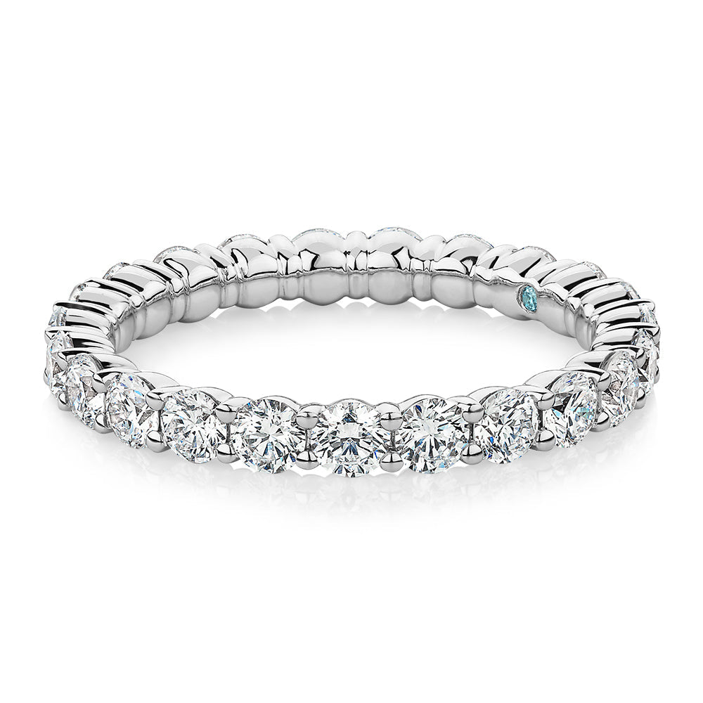 Premium Lab-Grown Diamond, 1.86 carat TW round brilliant all-rounder wedding or eternity band in platinum